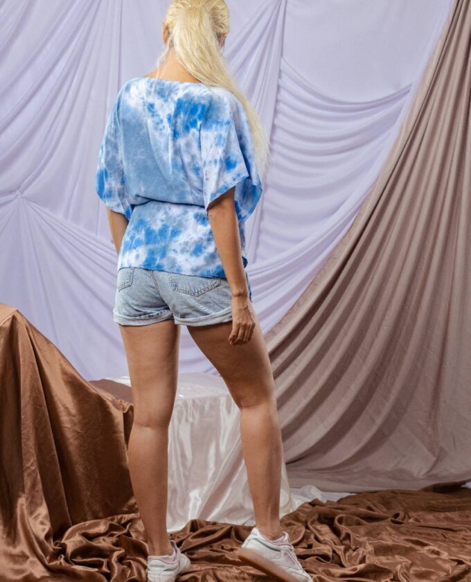 Blue Color Shaded Short Poncho