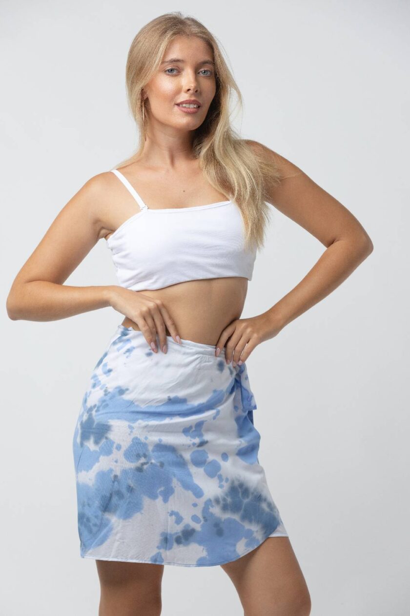 women blue color shades short wrap around 3